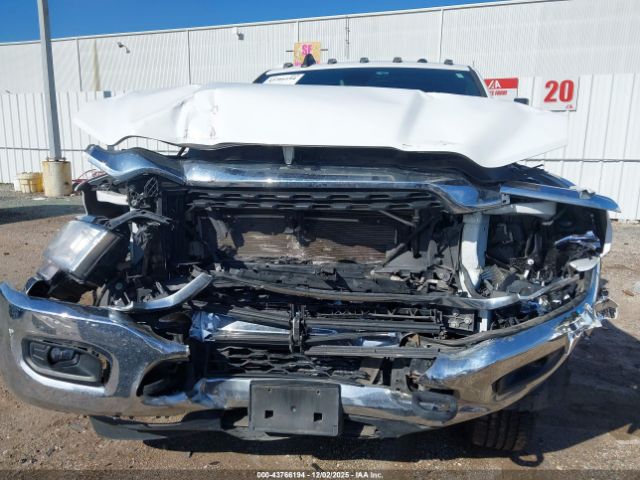 2022 RAM 2500 3C6UR5DL1NG165526 Photo 5