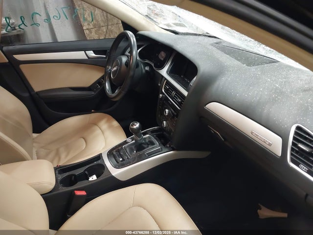 2016 AUDI A4 WAUDFCFL0GN008404 Photo 4