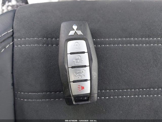 2024 MITSUBISHI OUTLANDER JA4J4VA88RZ081245 Photo 10