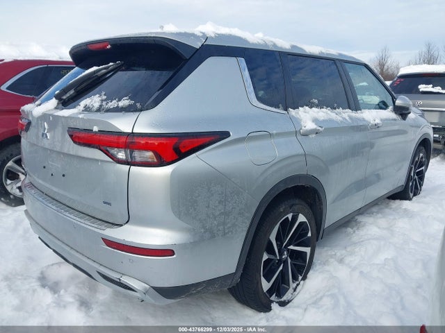2024 MITSUBISHI OUTLANDER JA4J4VA88RZ081245 Photo 3