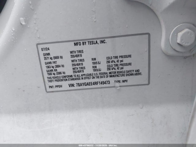 2024 TESLA MODEL Y 7SAYGAEE4RF149473 Photo 8