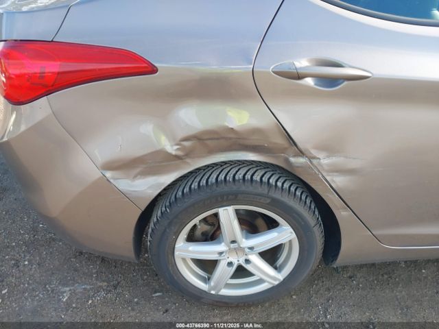 2012 HYUNDAI ELANTRA 5NPDH4AE7CH130716 Photo 5