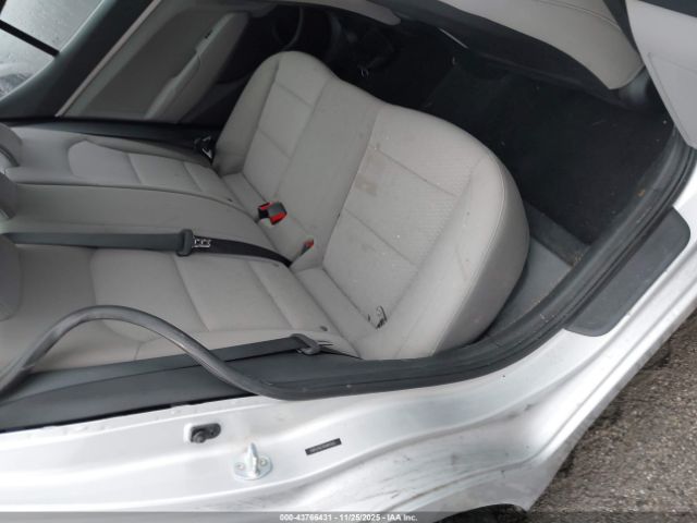 2019 HYUNDAI ELANTRA 5NPD74LF7KH495923 Photo 7