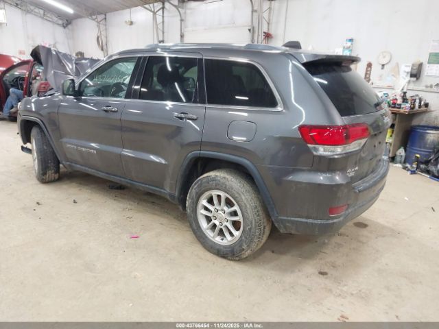2020 JEEP GRAND CHEROKEE 1C4RJFAG7LC239776 Photo 2