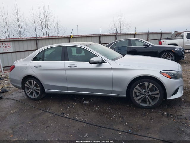 55SWF8EB4KU305943 Mercedes-Benz C 300 4matic