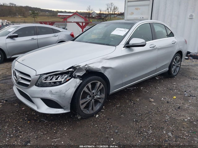 55SWF8EB4KU305943 Mercedes-Benz C 300 4matic