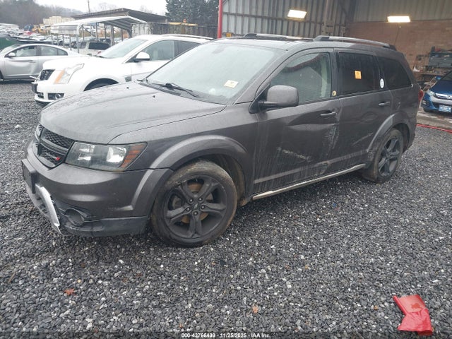 Dodge Journey Crossroad Awd 2018 3C4PDDGG4JT499449 Image 2
