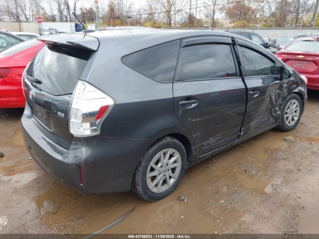 2013 TOYOTA PRIUS V JTDZN3EU4D3269838 Photo 3