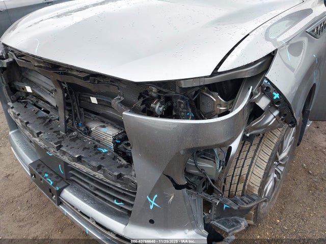 JN8AZ3DB0S9400313 Infiniti Qx80 Sensory Awd