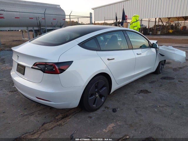 2023 TESLA MODEL 3 5YJ3E1EA7PF604159 Photo 3