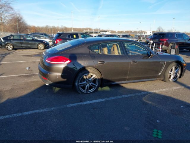 2014 PORSCHE PANAMERA WP0AA2A70EL012597 Photo 3