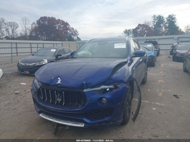 2017 MASERATI LEVANTE ZN661XUS0HX222938 Photo 1