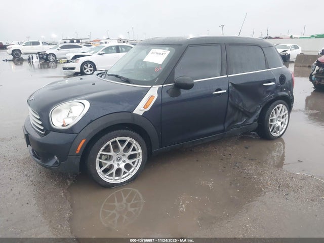 2014 MINI COUNTRYMAN WMWZB3C56EWR37916 Photo 1