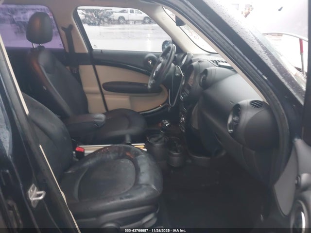 2014 MINI COUNTRYMAN WMWZB3C56EWR37916 Photo 4
