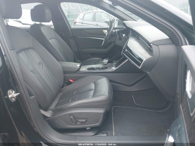 2019 AUDI A6 WAUL2AF2XKN062255 Photo 4