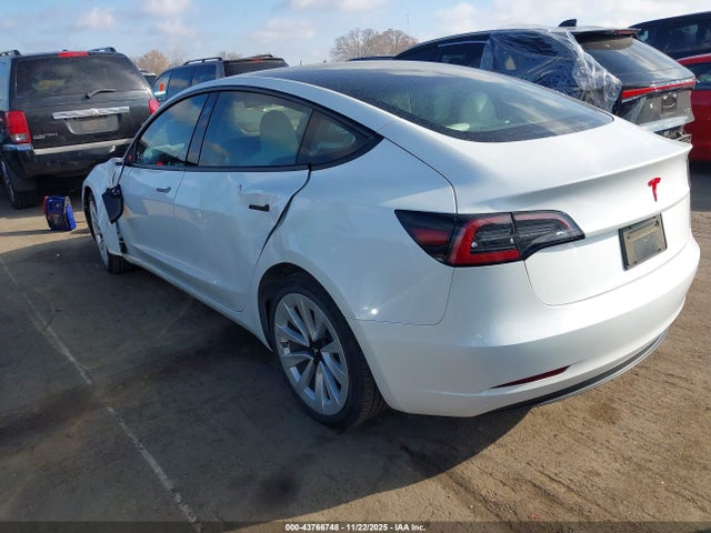 2023 TESLA MODEL 3 5YJ3E1EA0PF488576 Photo 2
