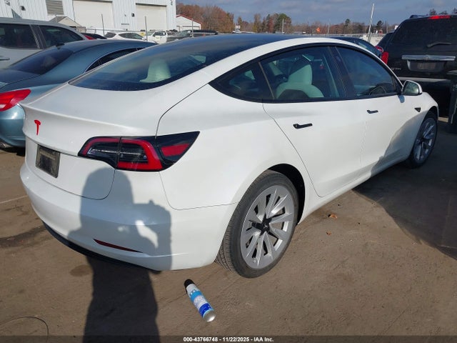 2023 TESLA MODEL 3 5YJ3E1EA0PF488576 Photo 3