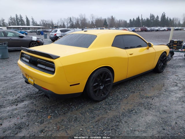 2C3CDZAG3JH199516 Dodge Challenger Sxt
