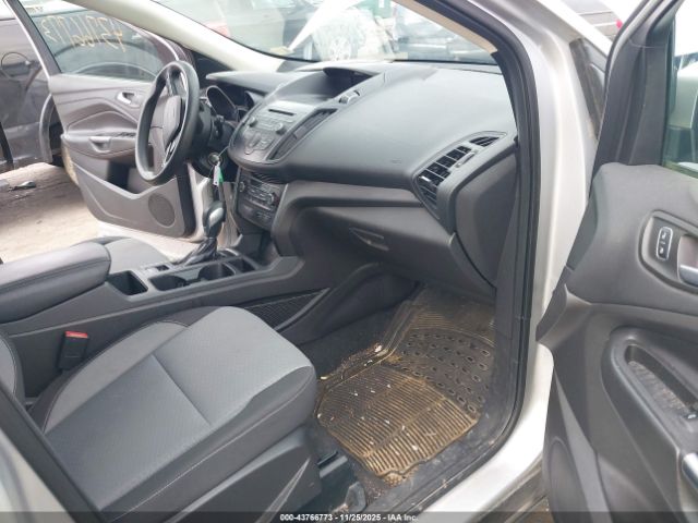 2018 FORD ESCAPE 1FMCU0GD7JUA89100 Photo 4