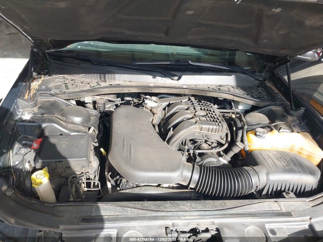 Chrysler 300C 2014 2C3CCAEG1EH190057 Image 10