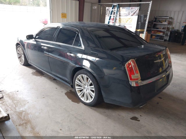 Chrysler 300C 2014 2C3CCAEG1EH190057 Image 3