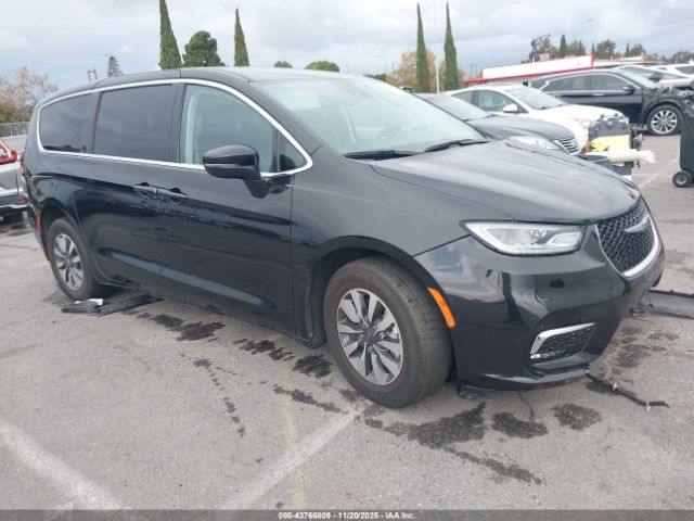 2023 CHRYSLER PACIFICA HYBRID 2C4RC1L77PR522928