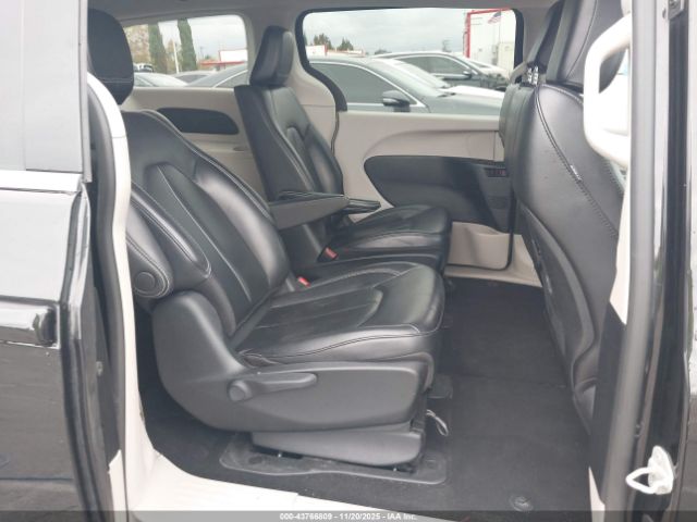 2023 CHRYSLER PACIFICA HYBRID 2C4RC1L77PR522928 Photo 7