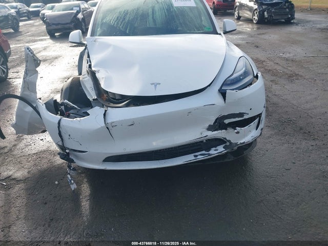 2021 TESLA MODEL Y 5YJYGAEE5MF191382 Photo 5