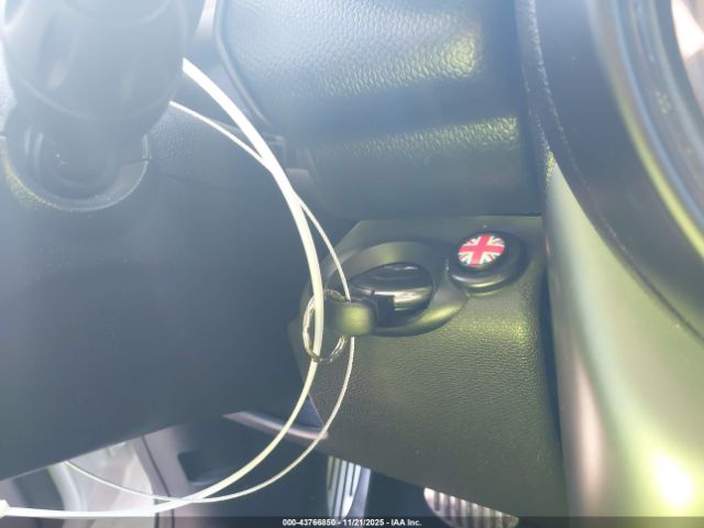 2016 MINI COUNTRYMAN WMWZC5C54GWU21999 Photo 10