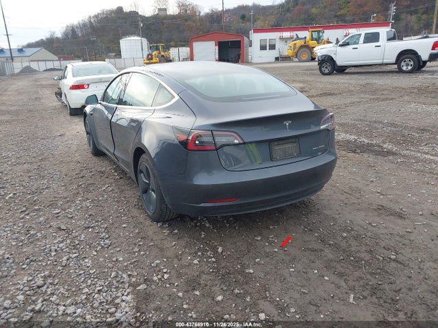 2020 TESLA MODEL 3 5YJ3E1EB7LF717418 Photo 2