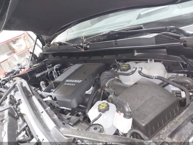 2025 GMC SIERRA 1500 1GTUUHE87SZ328212 Photo 9