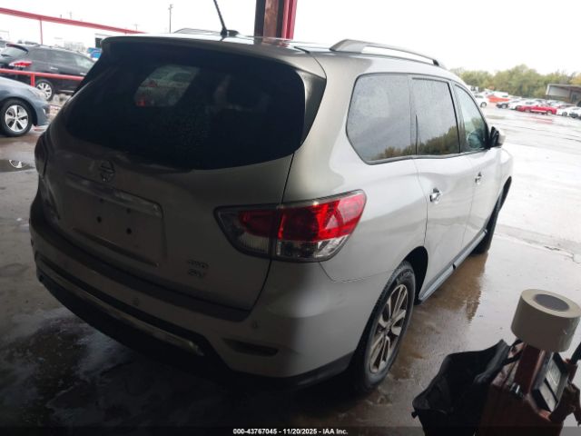 2014 NISSAN PATHFINDER 5N1AR2MMXEC643184 Photo 3