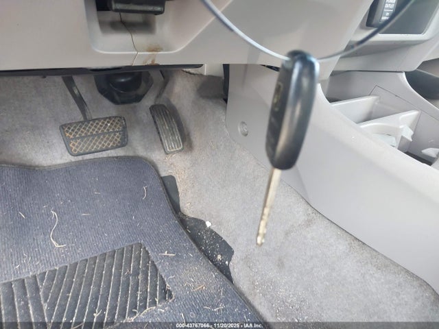 2010 HONDA INSIGHT JHMZE2H73AS005705 Photo 10