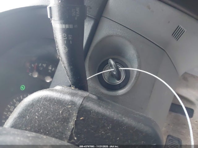 2005 KIA SORENTO KNDJC733555351152 Photo 10