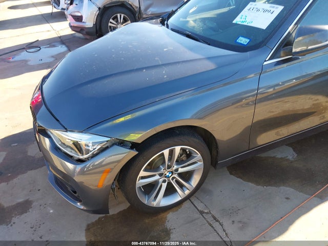 Продаж на аукціоні авто 2018 Bmw 330i, vin: WBA8B9G51JNV00463, номер лоту: 43767094