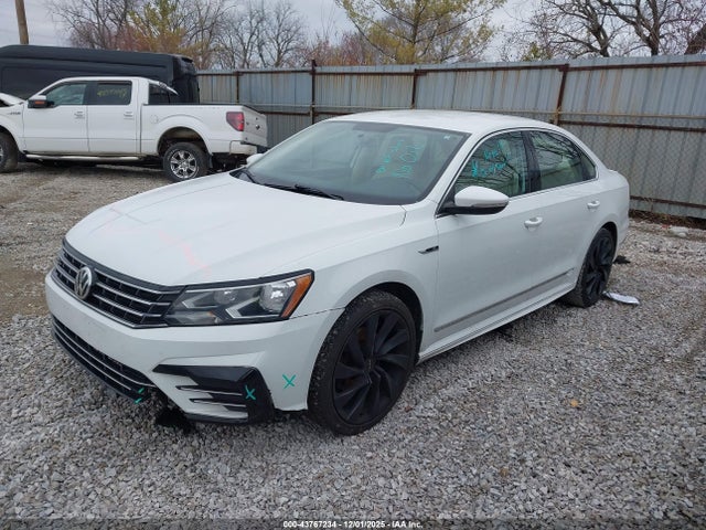 Продаж на аукціоні авто 2017 Volkswagen Passat 1.8t R-line, vin: 1VWDT7A39HC021592, номер лоту: 43767234