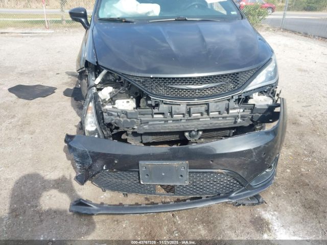 2019 CHRYSLER PACIFICA 2C4RC1BGXKR570501 Photo 5