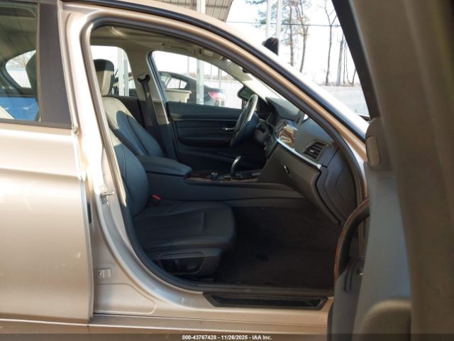 2013 BMW 320I WBA3C3C50DF982531 Photo 4