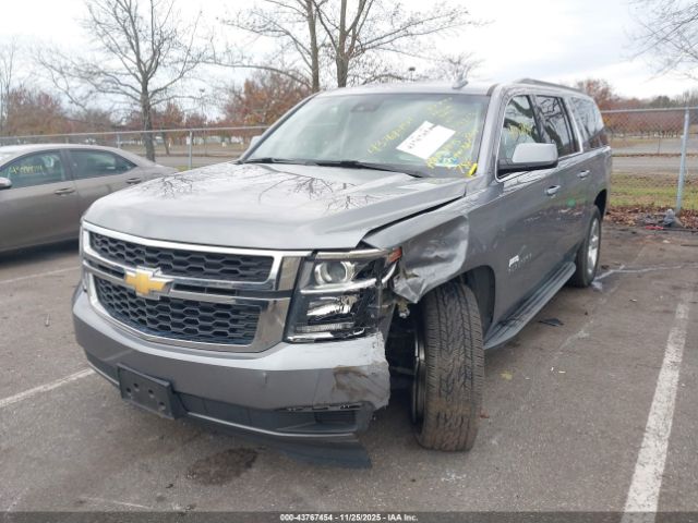 2018 CHEVROLET SUBURBAN 1GNSKHKC5JR322002 Photo 1