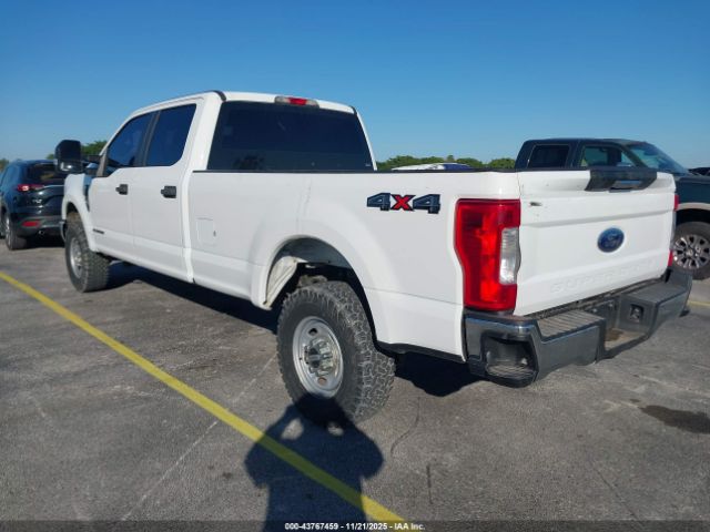 2018 FORD F-250 1FT7W2BT7JEB31222 Photo 2