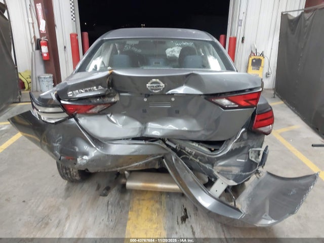 3N1AB8BV2NY278551 Nissan Sentra