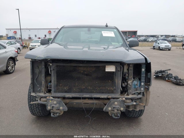 1GCVKREC6JZ194182 Chevrolet Silverado 1500 1lt