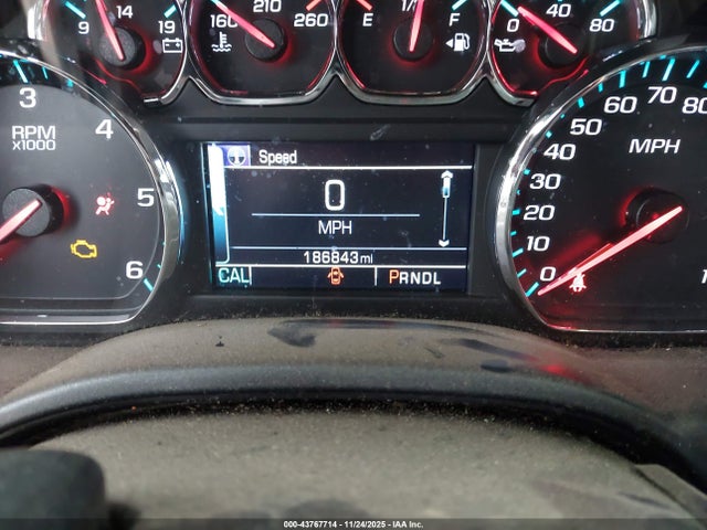 1GCVKREC6JZ194182 Chevrolet Silverado 1500 1lt