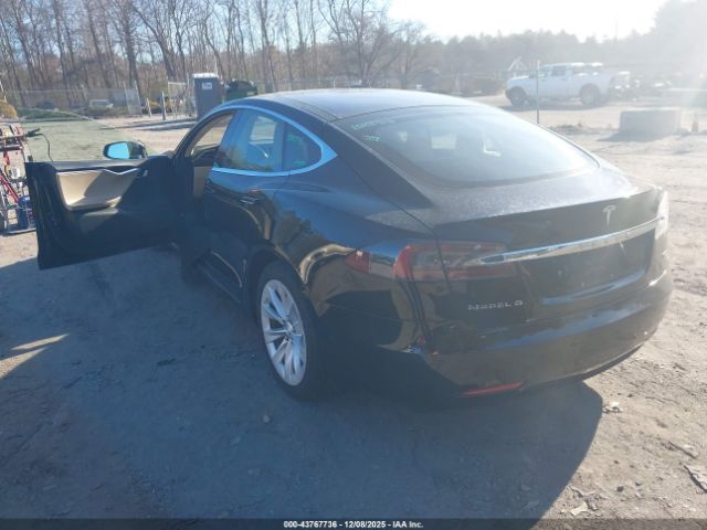 2016 TESLA MODEL S 5YJSA1E24GF141915 Photo 2