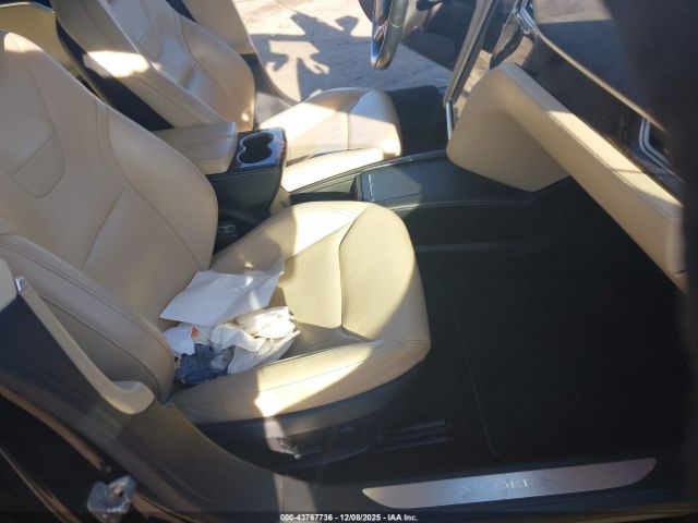 2016 TESLA MODEL S 5YJSA1E24GF141915 Photo 4