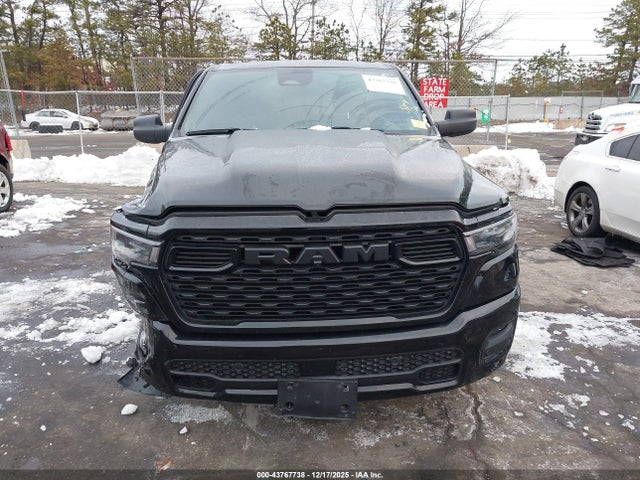 2025 Ram 1500 Tradesman  4x4 5'7 Box მანქანა იყიდება აუქციონზე, vin: 1C6RRFGG4SN678105, აუქციონის ნომერი: 43767738