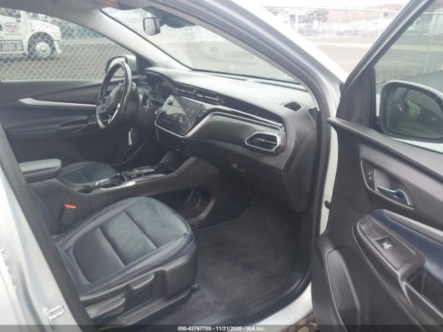 2022 CHEVROLET BOLT EUV 1G1FY6S04N4132805 Photo 4