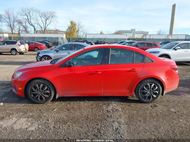 1G1PA5SG6E7244519 Chevrolet Cruze Ls Auto