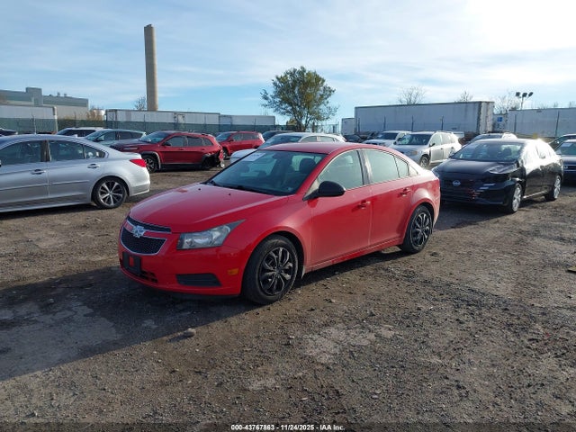 1G1PA5SG6E7244519 Chevrolet Cruze Ls Auto