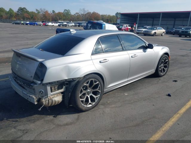 2018 CHRYSLER 300 2C3CCABG7JH266590 Photo 3